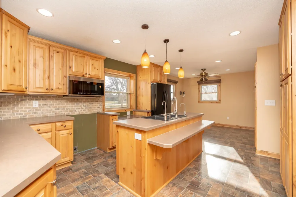 10460 County Road 50 Cologne, MN 55322
