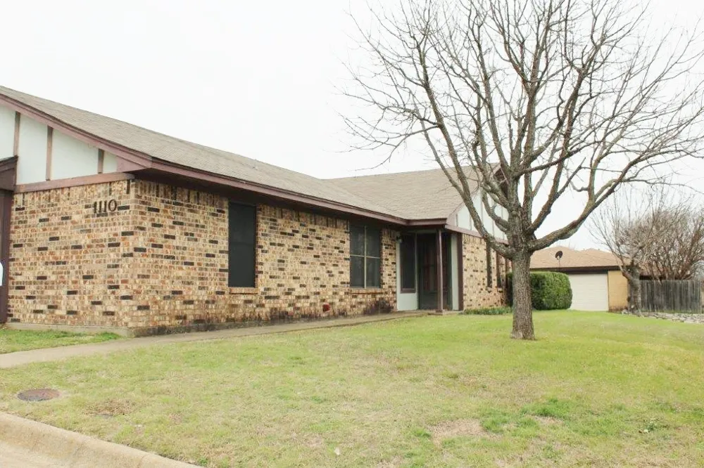 1110 Curtis Drive Weatherford, TX 76086