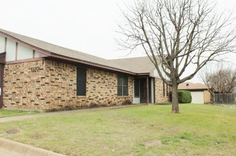 1110 Curtis Drive