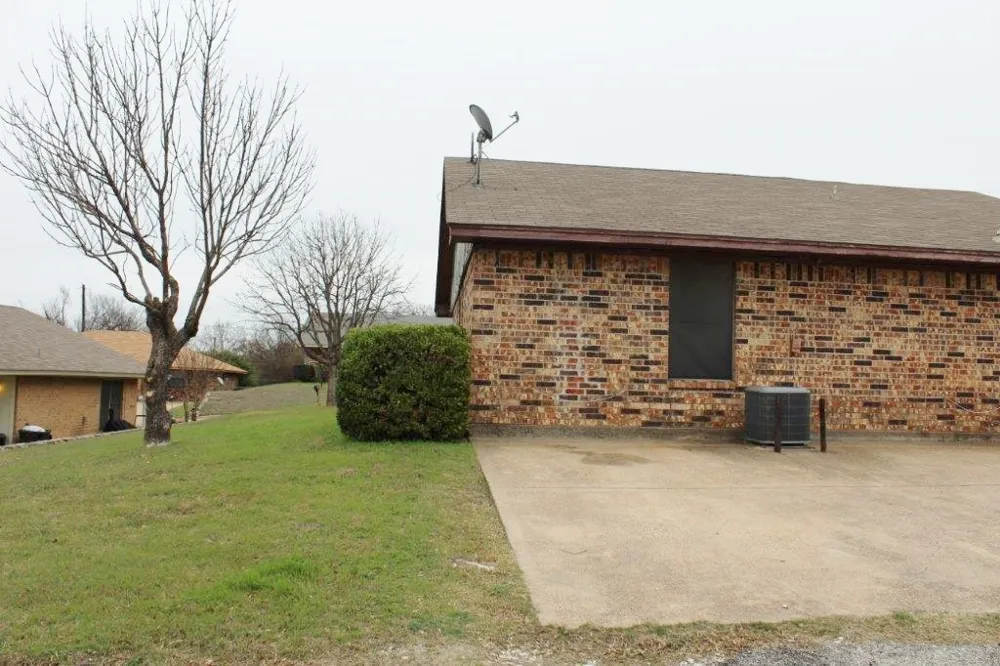1110 Curtis Drive Weatherford, TX 76086