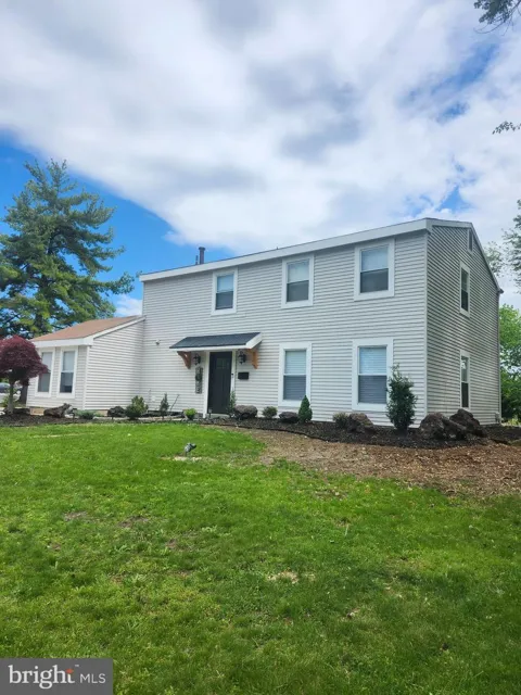 6 CHERRYWOOD DRIVE