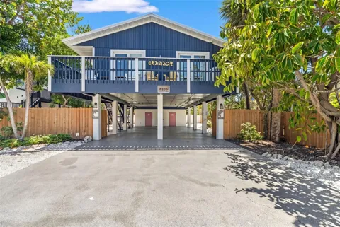8106 GULF DRIVE #A&B