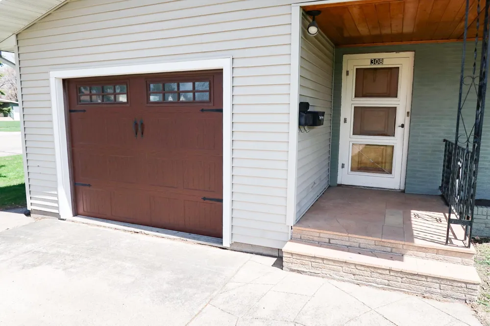 308 4th Street E Ada, MN 56510