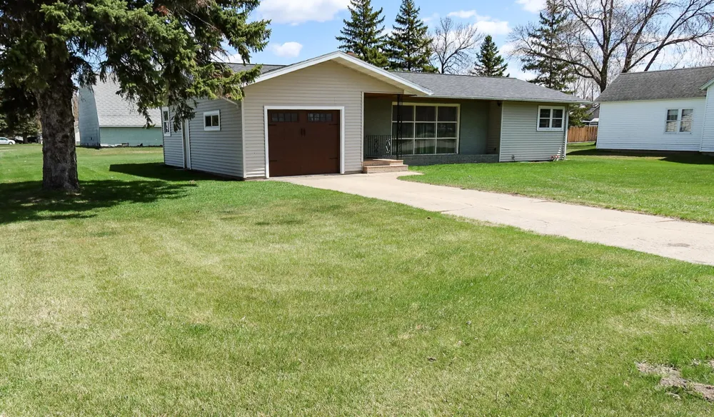 308 4th Street E Ada, MN 56510