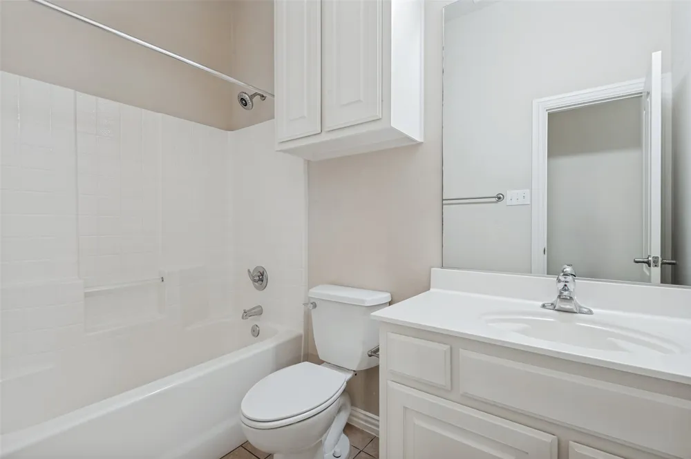 3815 Morning Dove Carrollton, TX 75007