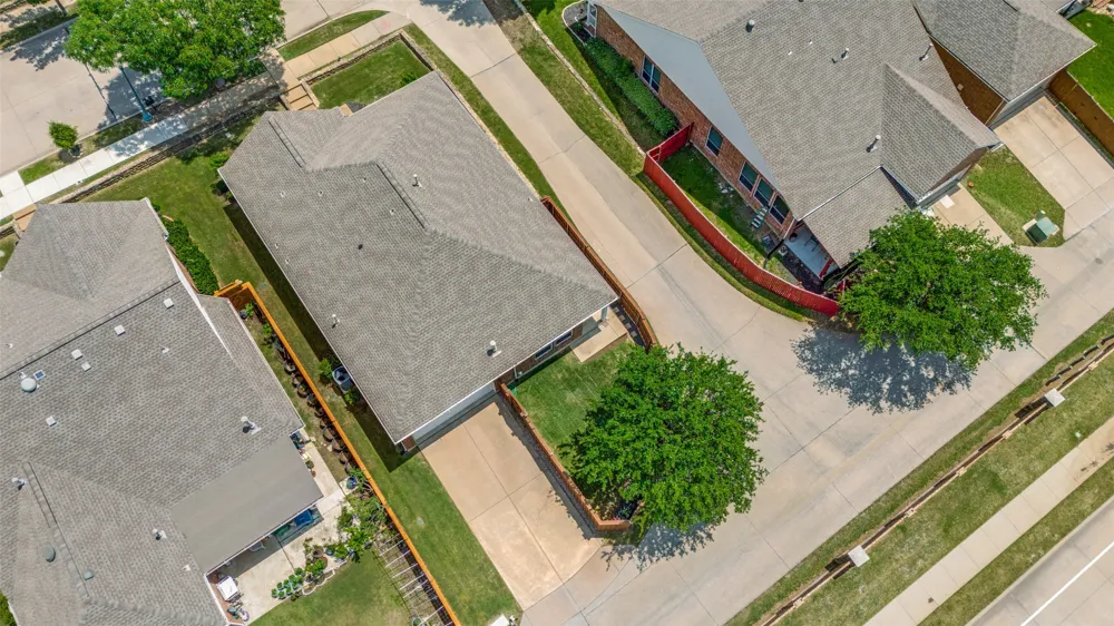 3815 Morning Dove Carrollton, TX 75007