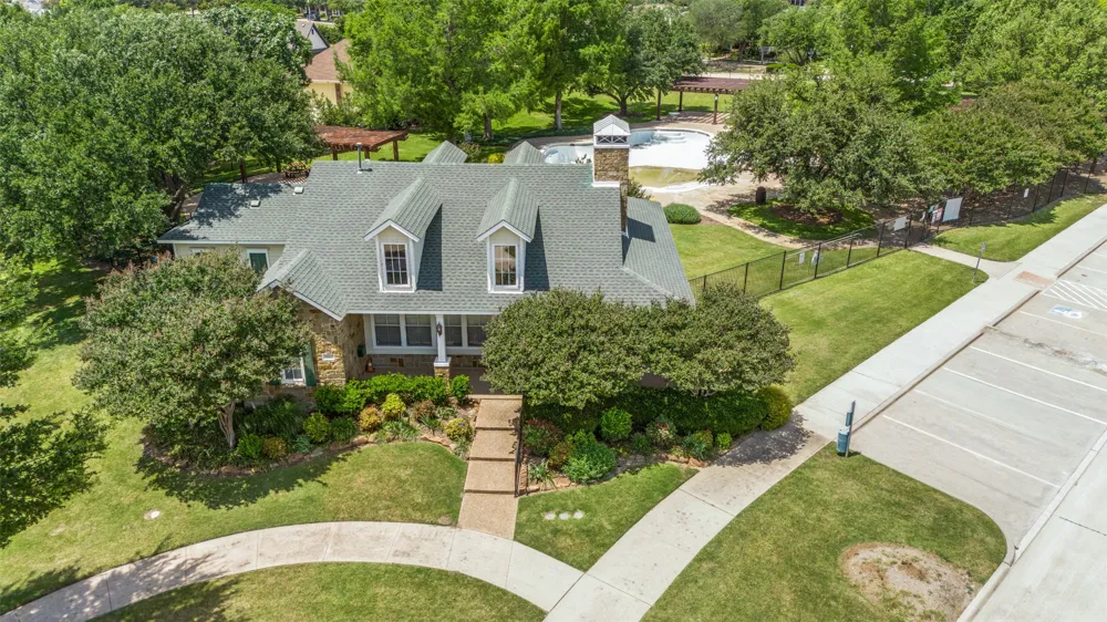 3815 Morning Dove Carrollton, TX 75007