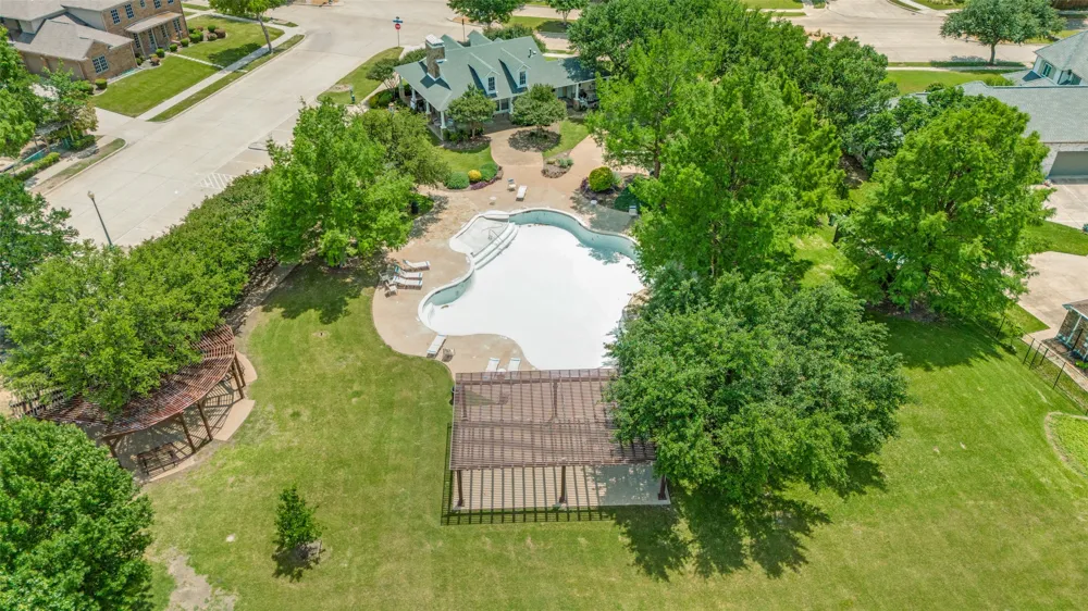3815 Morning Dove Carrollton, TX 75007