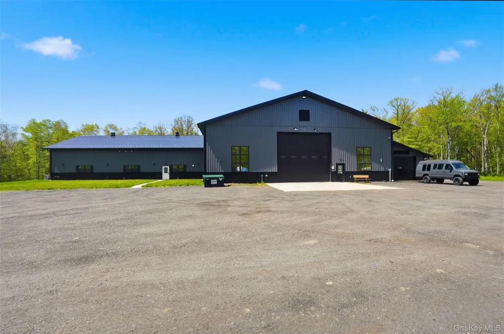 51 Redder Road Pine Bush, NY 12566