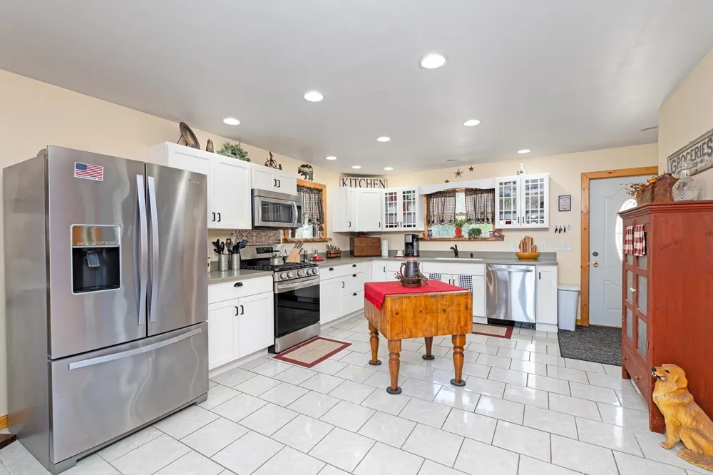 9236 E Old M 63 Luther, MI 49656
