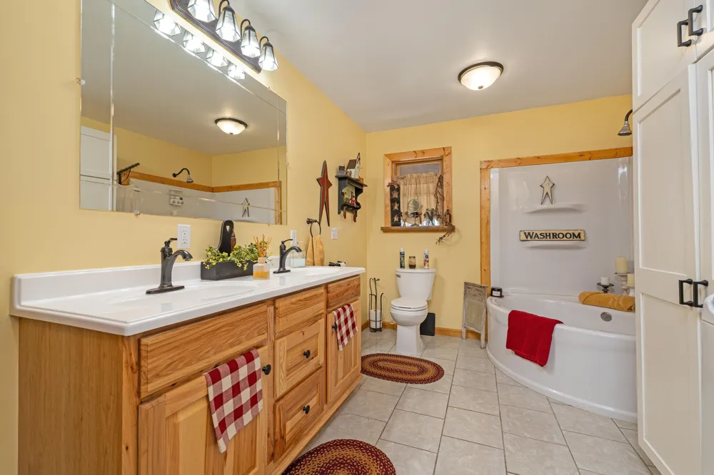 9236 E Old M 63 Luther, MI 49656