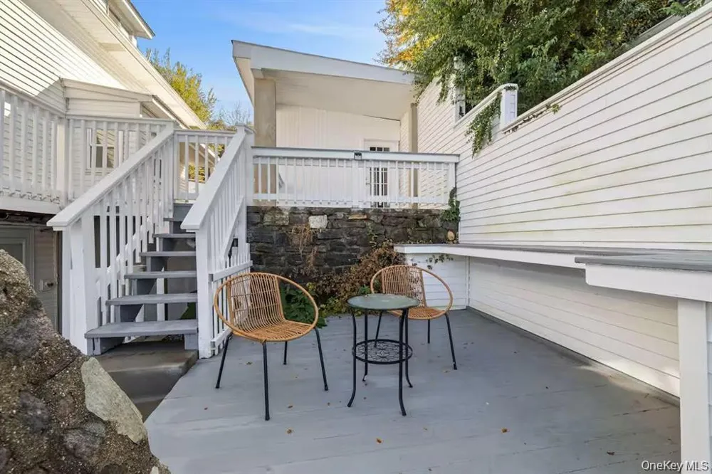 31 Wayne Avenue Verplanck, NY 10596