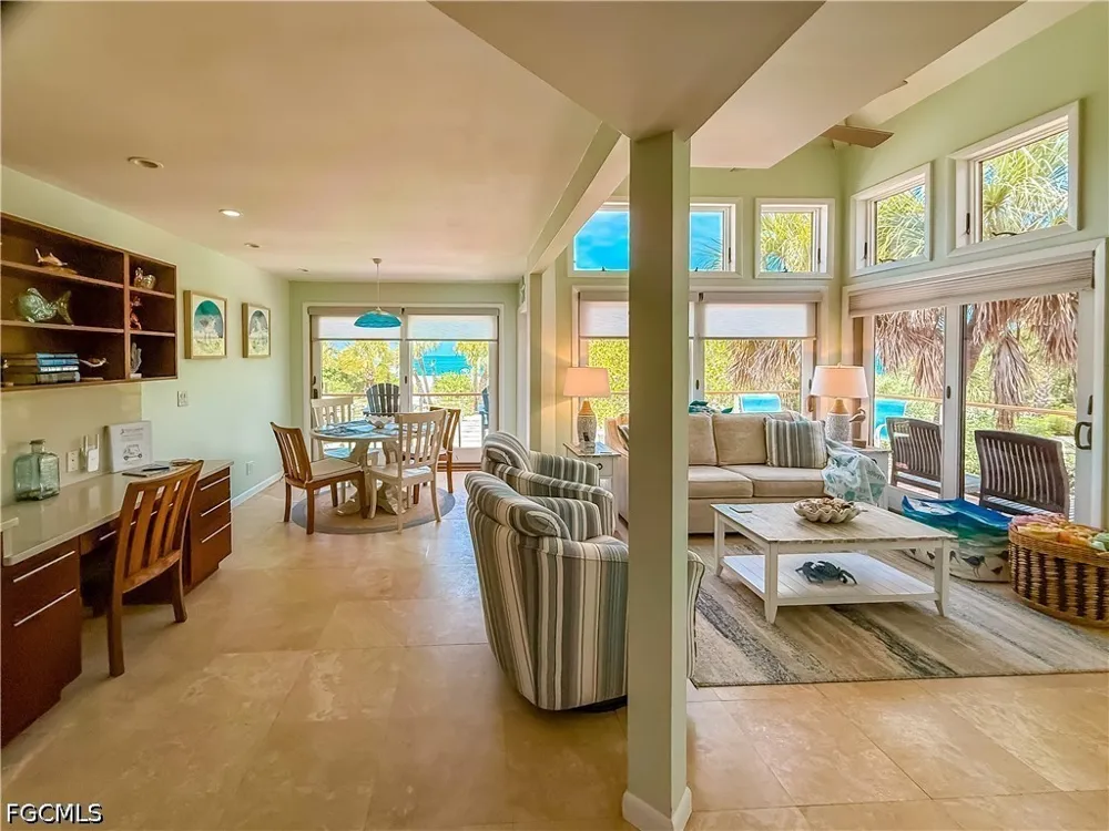 Gulf Lane Upper Captiva, FL 33924