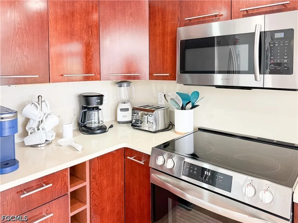Gulf Lane Upper Captiva, FL 33924