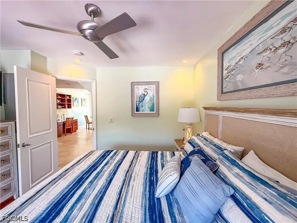 Gulf Lane Upper Captiva, FL 33924