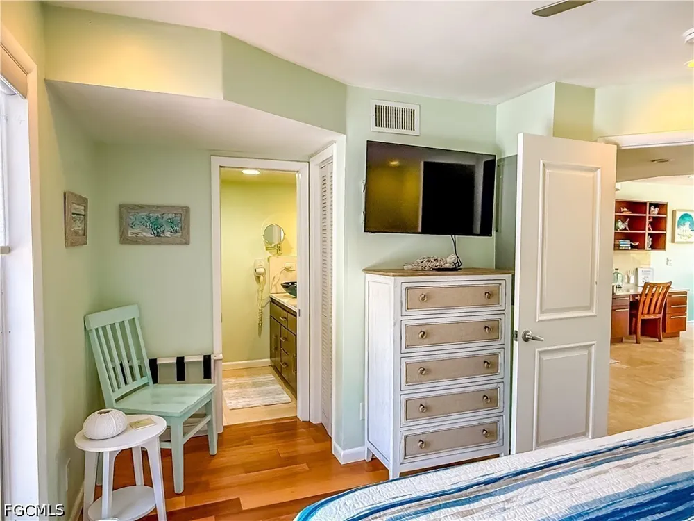 Gulf Lane Upper Captiva, FL 33924