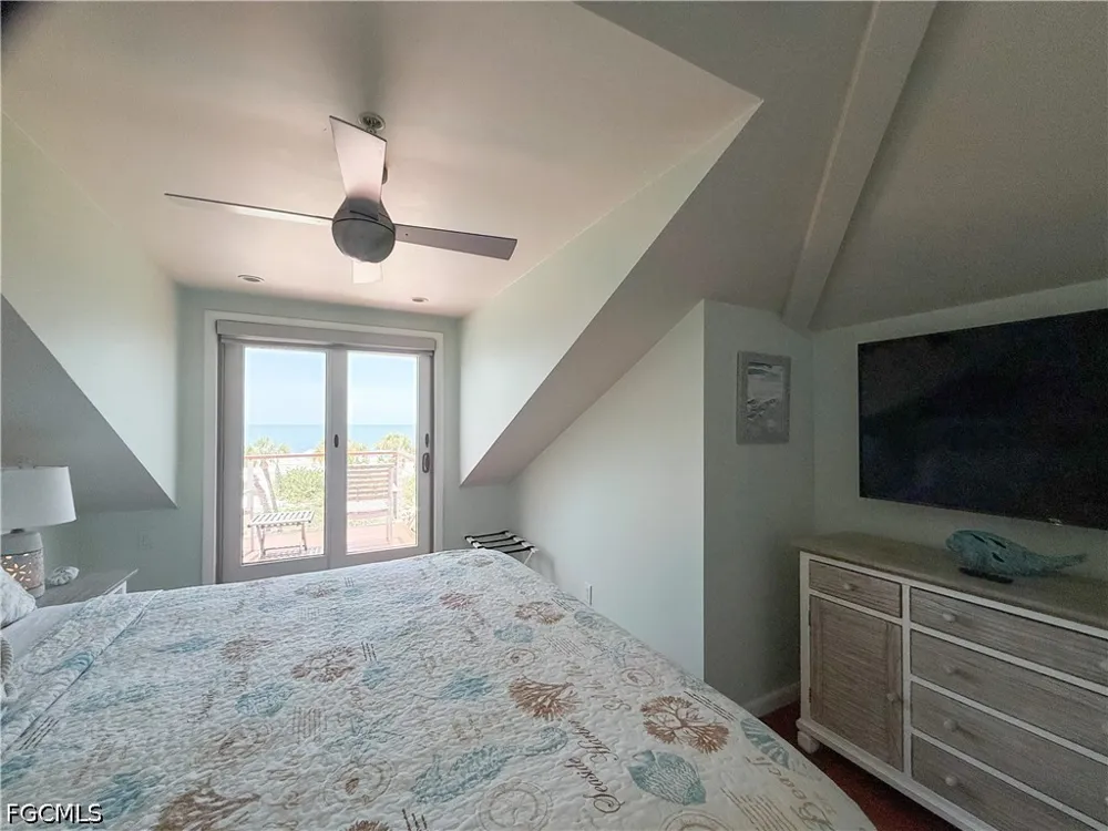 Gulf Lane Upper Captiva, FL 33924