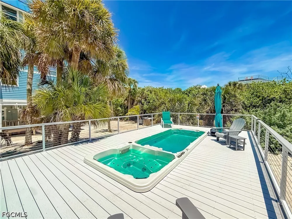 Gulf Lane Upper Captiva, FL 33924