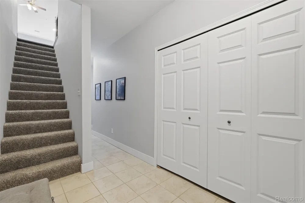 1745 Welland Street Howell City, MI 48855