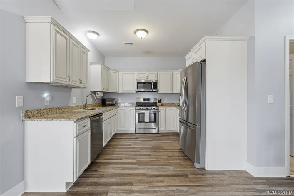 1745 Welland Street Howell City, MI 48855