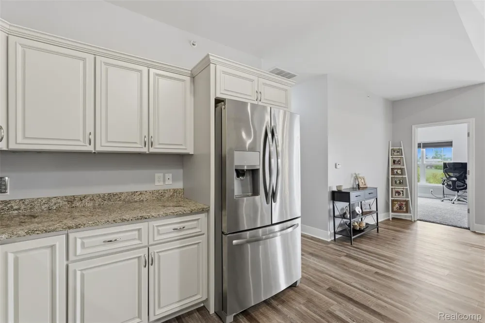 1745 Welland Street Howell City, MI 48855