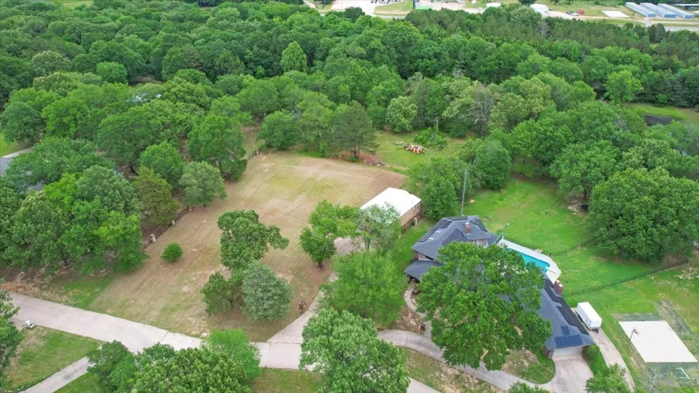 380 Timber Lakes Drive Powderly, TX 75473