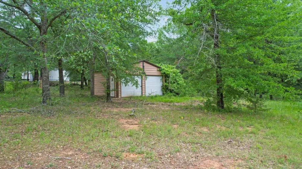 380 Timber Lakes Drive Powderly, TX 75473