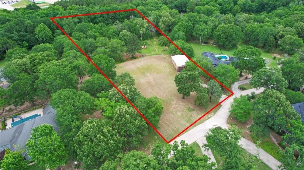 380 Timber Lakes Drive Powderly, TX 75473