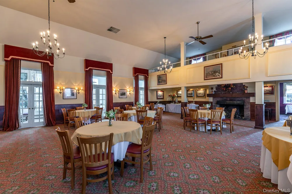 4258 Route 44 Millbrook, NY 12545