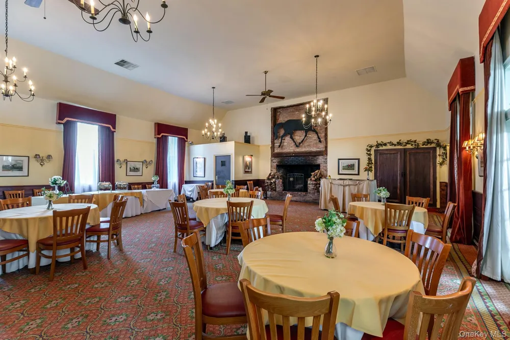 4258 Route 44 Millbrook, NY 12545