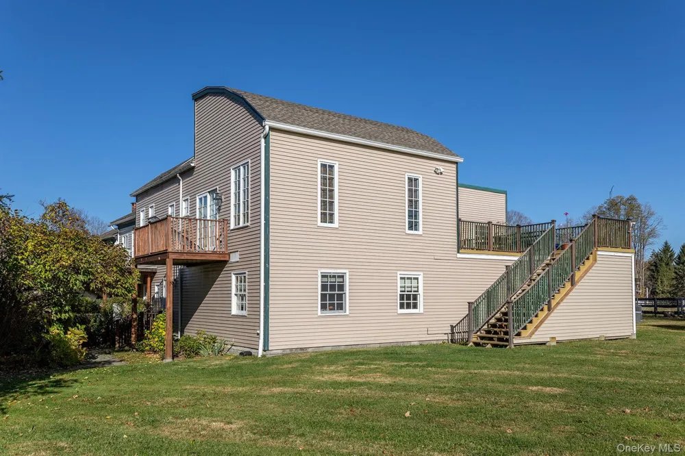 4258 Route 44 Millbrook, NY 12545