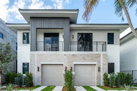 2745 SW 23 Ter