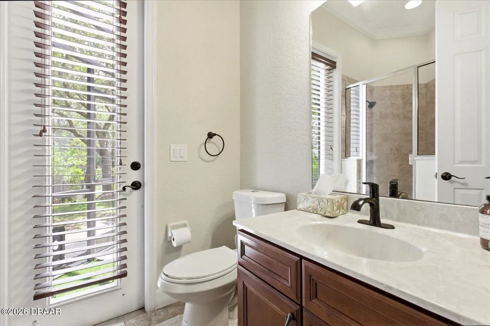 14106 Oakwood Cove Lane Orlando, FL 32832