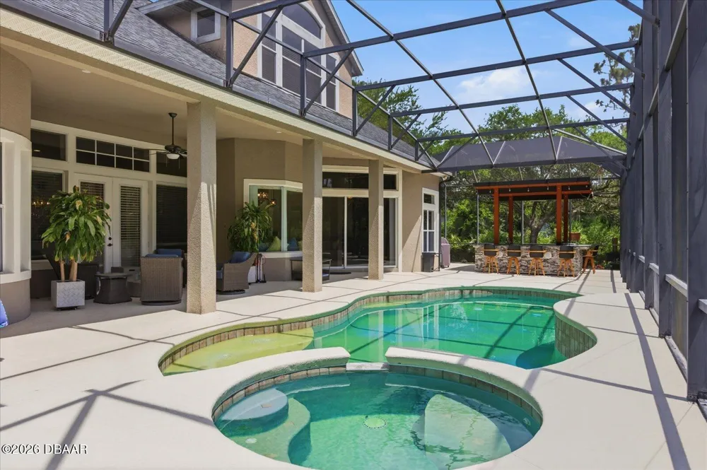 14106 Oakwood Cove Lane Orlando, FL 32832