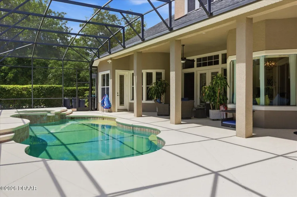 14106 Oakwood Cove Lane Orlando, FL 32832