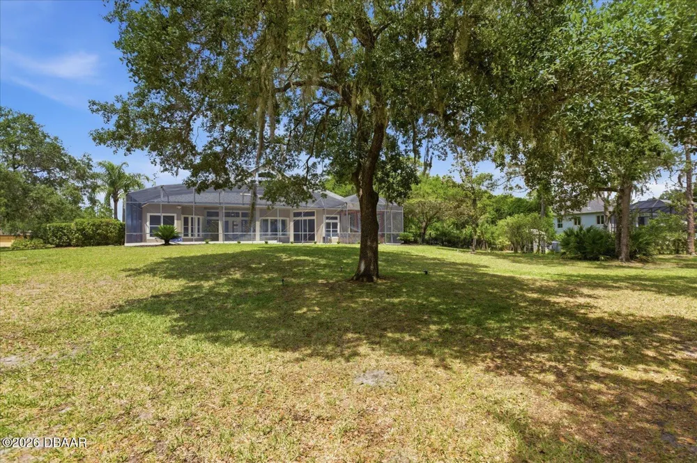 14106 Oakwood Cove Lane Orlando, FL 32832