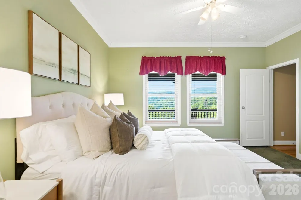394 Hummingbird Lane Elk Park, NC 28622