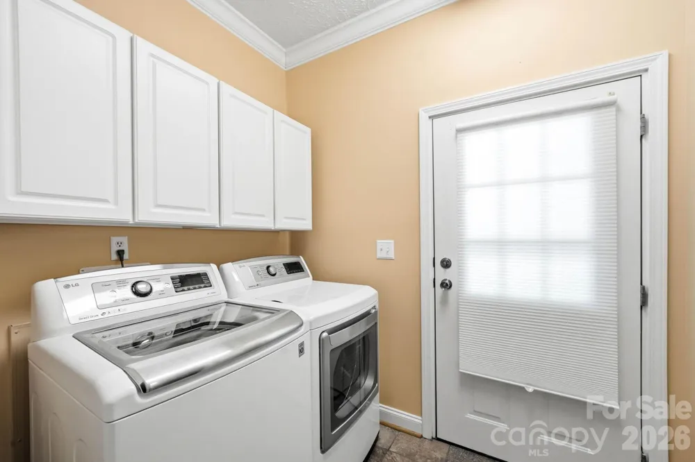 394 Hummingbird Lane Elk Park, NC 28622