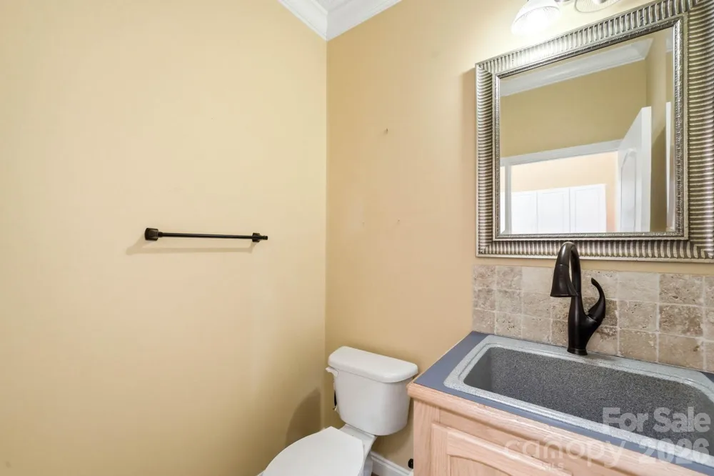 394 Hummingbird Lane Elk Park, NC 28622