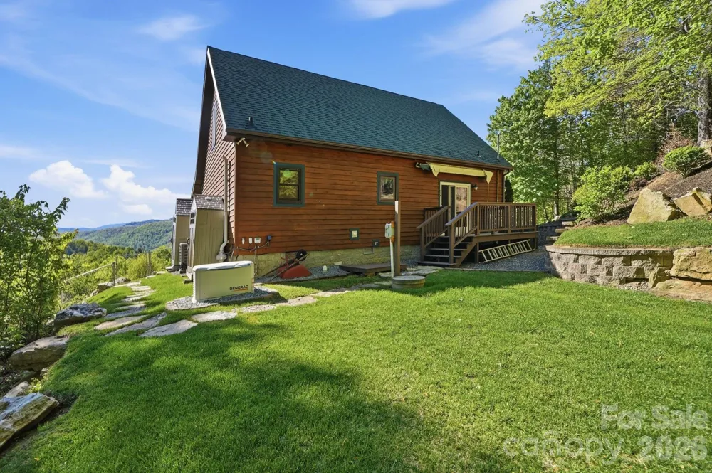 394 Hummingbird Lane Elk Park, NC 28622