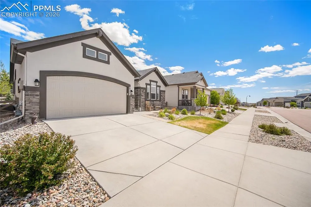 6257 Lochside View Colorado Springs, CO 80927