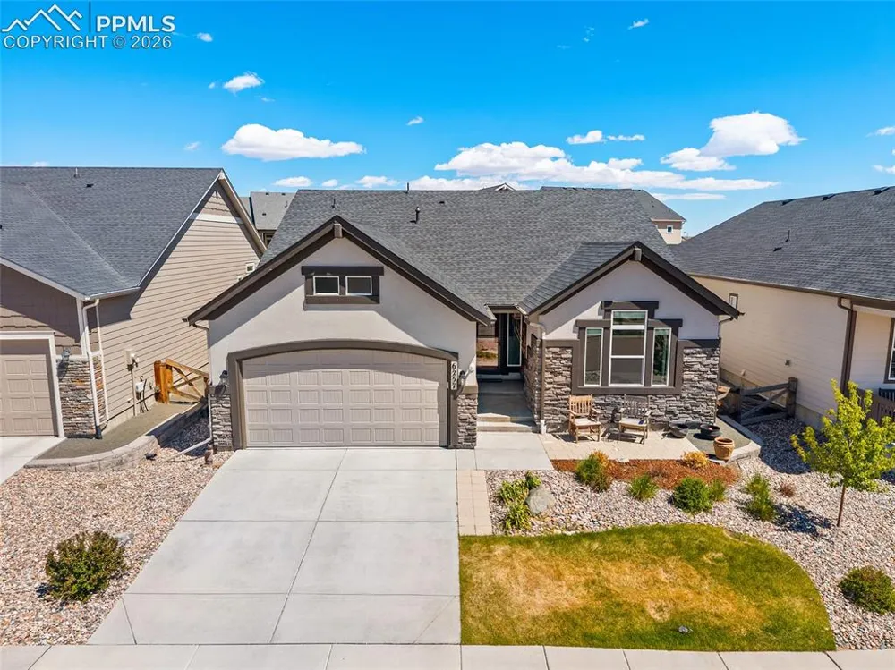 6257 Lochside View Colorado Springs, CO 80927