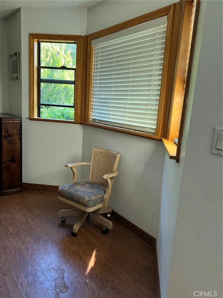 28717 Bouquet Canyon Saugus, CA 91390