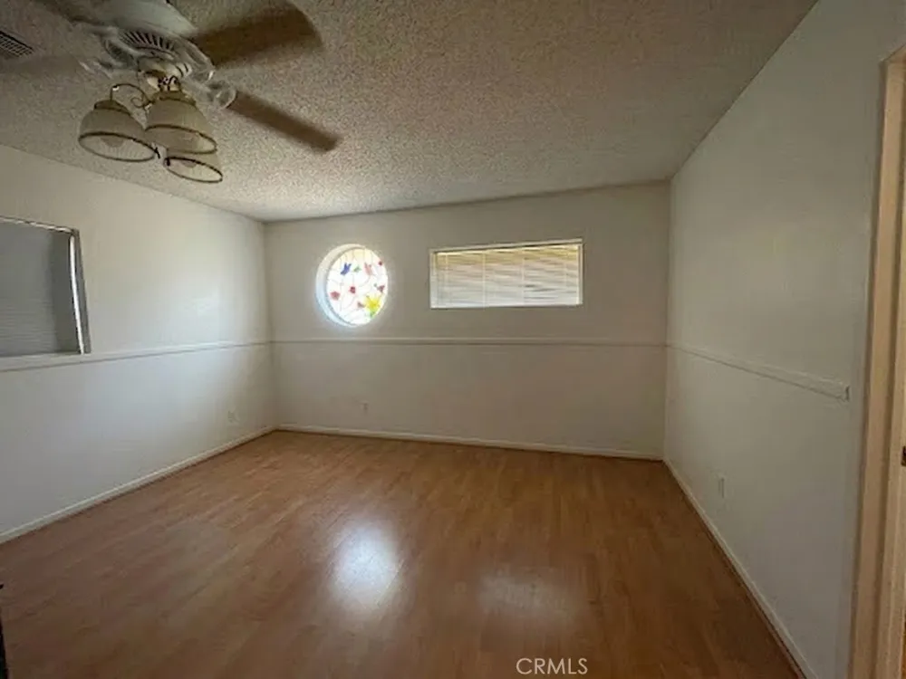 28717 Bouquet Canyon Saugus, CA 91390
