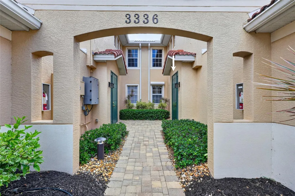 3336 SUNSET KEY CIRCLE #D Punta Gorda, FL 33955