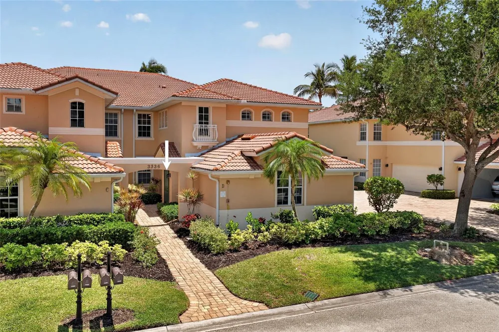 3336 SUNSET KEY CIRCLE #D Punta Gorda, FL 33955