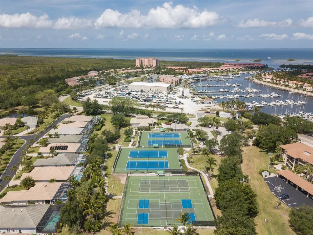 3336 SUNSET KEY CIRCLE #D Punta Gorda, FL 33955