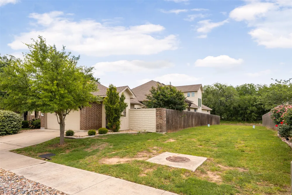 702 Silo Street San Marcos, TX 78666