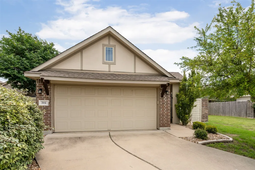 702 Silo Street San Marcos, TX 78666