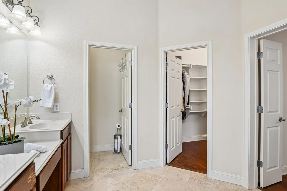 205 Milan Street #2202 Lewisville, TX 75067